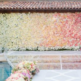 15 Fresh Ideas for Flower Walls